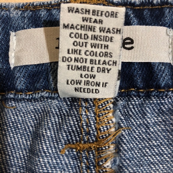 REFUGE Medium Wash Factory Distressed Denim SZ 6 - Picture 6 of 6